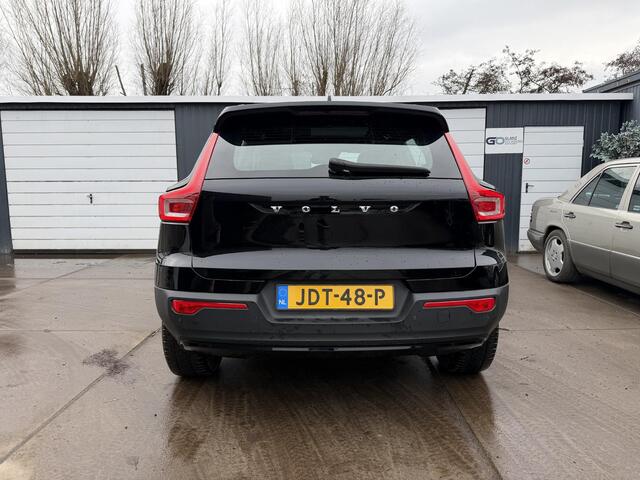 Volvo XC40 1.5 T5 Recharge Business Pro