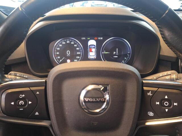 Volvo XC40 1.5 T4 Recharge R-Design Expression | Adaptive CC | Climate | Blindspot | Navi | Camera |