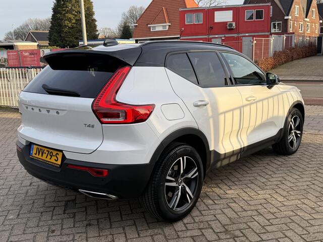 Volvo XC40 2.0 T4 190 pk R-Design