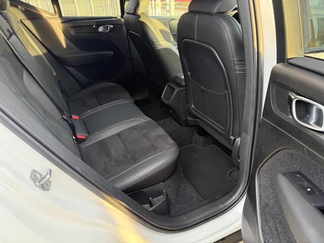 Volvo XC40 2.0 T4 190 pk R-Design