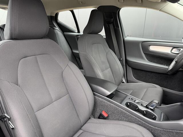 Volvo XC40 1.5 T4 Recharge Inscription Expression / Camera / Trekhaak / Stoelverwarming, Stuurverwarming / carplay /
