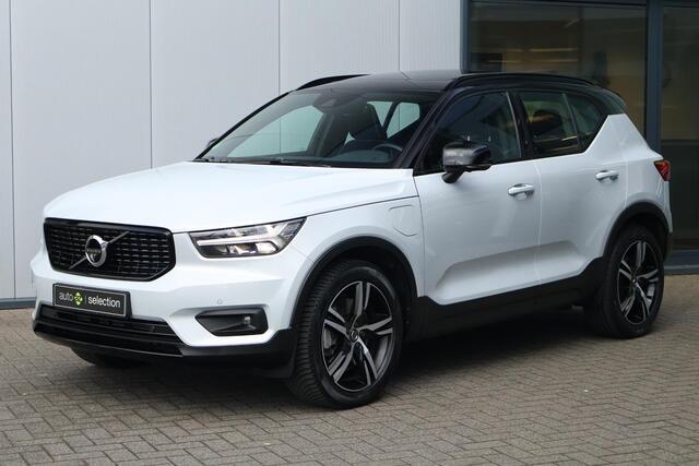 Volvo XC40 1.5 T5 Recharge R-Design / Pano