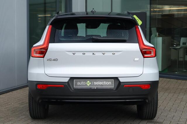 Volvo XC40 1.5 T5 Recharge R-Design / Pano