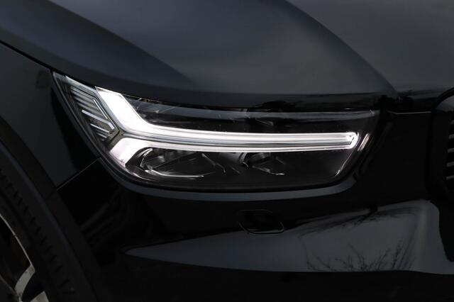 Volvo XC40 T5 R Design Recharge Plug-In Pano l Harman l Leder l Stoelverwar