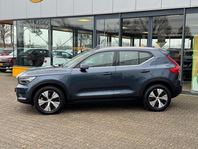 Volvo XC40 1.5 T4 Recharge Inscription- Navi - panoramadak
