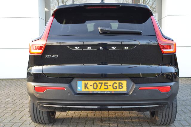 Volvo XC40 Contourzetel v | Panoramadak | Leer | Camera | Recharge P8 AWD R-Design