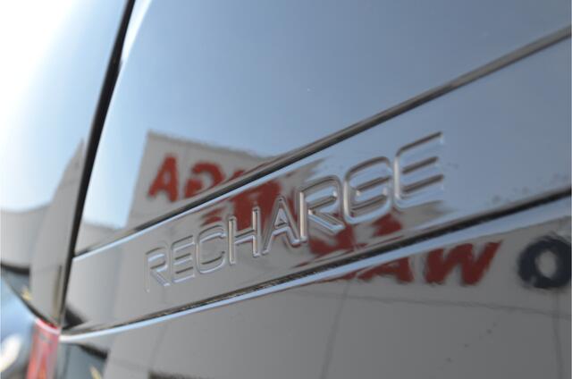 Volvo XC40 Contourzetel v | Panoramadak | Leer | Camera | Recharge P8 AWD R-Design