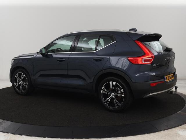 Volvo XC40 1.5 T4 Recharge Inscription Expression | Leder | Trekhaak | Adaptive cruise | Side Assist | Carplay | Navigatie | Full LED | Parkeerverwarming | Climate control | Parkeerhulp | PHEV | Plug In