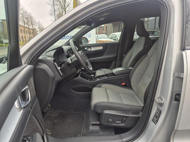 Volvo XC40 1.5 T4 Plug-in hybrid Plus Dark Camera/HarmanKardon/Carplay etc.