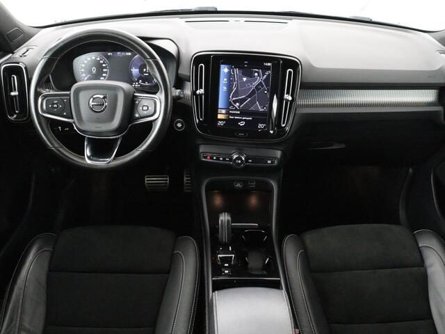 Volvo XC40 1.5 T4 Plug-in hybrid R Design | Leder/Alcantara | Carplay | Navigatie | Parkeerverwarming | Keyless | Cruise control | Parkeerhulp | Climate control | Full LED | PHEV