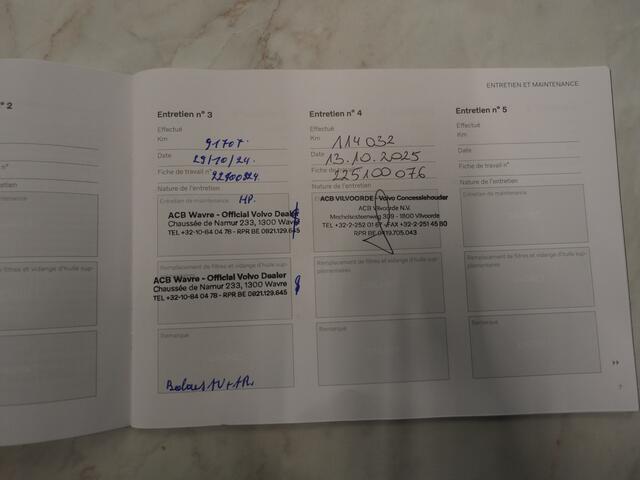 Volvo XC40 1.5 T5 Recharge Inscription | Panoramadak | Leder | Trekhaak | Pilot Assist | Harman/Kardon | 360 | Keyless