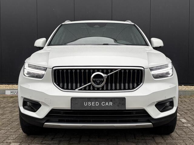 Volvo XC40 1.5 T5 Recharge R-Design / Leder / 360 camera / Pan. dak / Trekhaak / Allseason / Elekt stoel. /