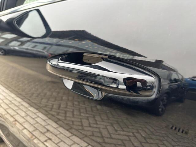 Volvo XC40 T4 Recharge Inscription Expression | Parkeercamera |