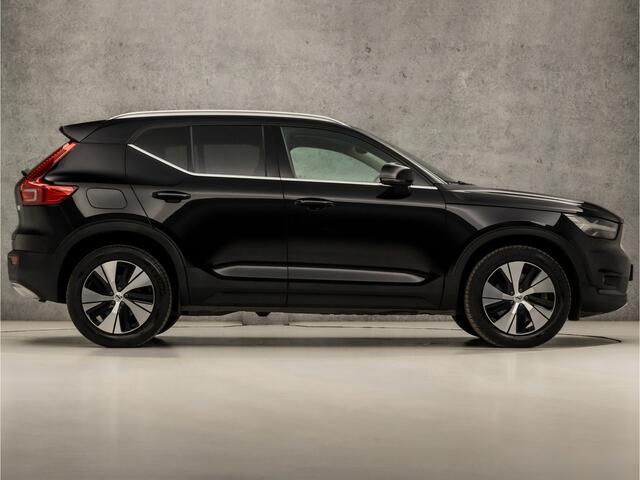 Volvo XC40 1.5 T5 Plug-in hybrid Inscription Automaat 262Pk (APPLE CARPLAY, GROOT NAVI, CAMERA, LEDER, MEMORY SEATS, LM VELGEN, NIEUWE APK, NIEUWSTAAT)