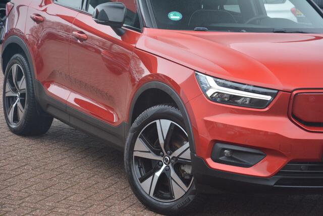 Volvo XC40 Recharge P8 AWD R-Design | SOH 93% | Warmtepomp | Navigatie | Sportstoelen | Stoel+stuurverwarming | Camera | NL auto!! | dealeronderhouden