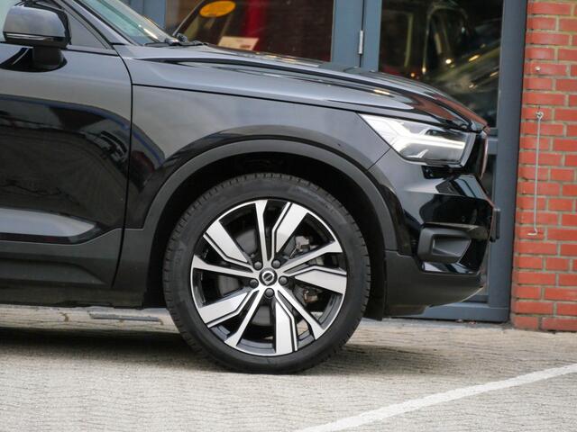 Volvo XC40 Recharge P8 AWD R-Design | PANODAK | CAMERA | CARPLAY |