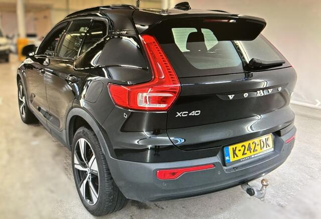 Volvo XC40 BWJ 2020 | Recharge 300KW AWD R-Design | TREKHAAK | STOEL&STUUR VERW | CAMERA A | LEDER/ALCANTARA | CLIMA | NAVI | CAMERA | LED | PDC | CARPLAY |