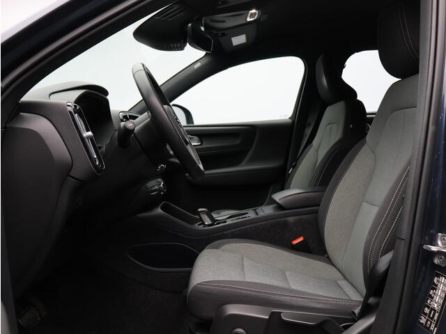 Volvo XC40 T2 Business Pro / Trekhaak / Adaptieve Cruise Control / Achteruitrijcamera / Elektr. bedienbare achterklep / BLIS