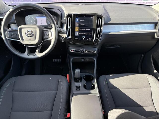 Volvo XC40 1.5 T2 Momentum Business | Stoelverwarming | Adaptief | Pilot assist | Camera | 19" velgen | Stuurverwarming | Volvo on Call | Keyless entry/start | Apple carplay/android auto |