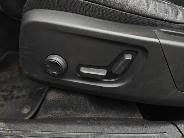 Volvo XC40 T5 Plug-in hybrid Plus Dark | Rijklaarprijs | 360° Camera | Leer |