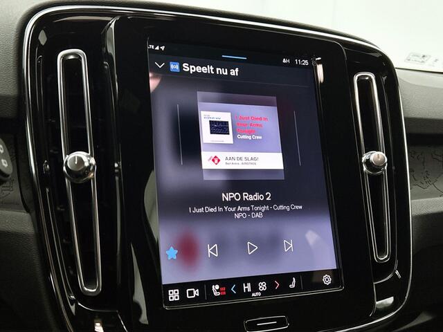 Volvo XC40 Extended Plus 82 kWh | Trekhaak |