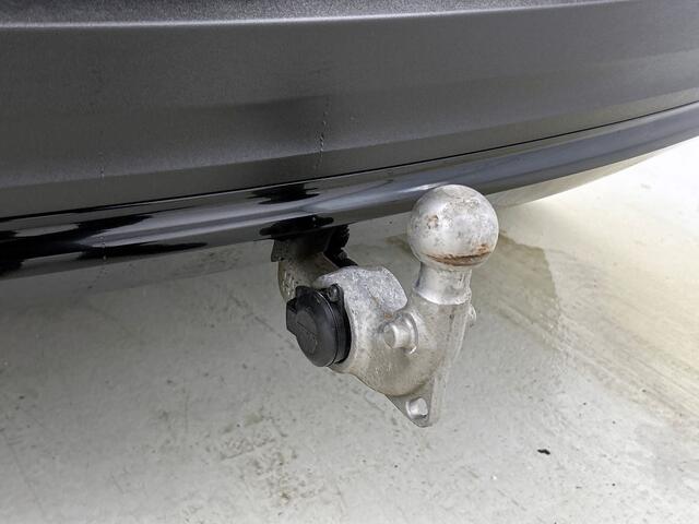 Volvo XC40 Extended Plus 82 kWh | Trekhaak |