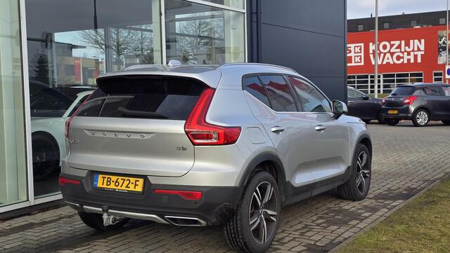 Volvo XC40 2.0 T4 Inscription | NAP | ACC | Camera | 360° sensoren | Leder | Carplay | Stoelverwarming | Trekhaak! | Dealeronderhouden