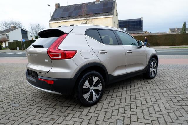 Volvo XC40 1.5 T5 Core-Bright / INCL. 12 mnd BOVAG / Keyyless /E.Achterklep