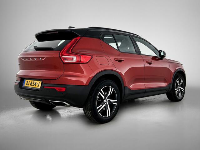 Volvo XC40 2.0 T5 AWD R-Design | Trekhaak | Panoramadak | 360º Camera |