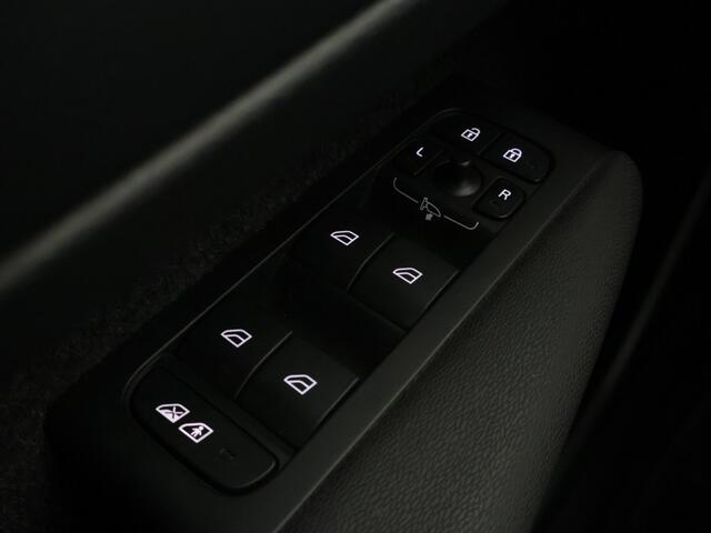 Volvo XC40 1.5 T4 Plug in Hybride VERWACHT !