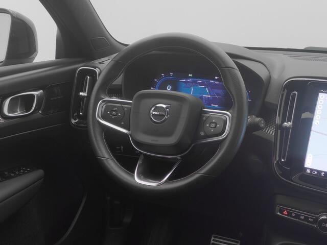 Volvo XC40 Recharge P8 AWD R-Design | PANO | 360° | ADAPTIVE | H&K | KEYLESS | STOEL- EN STUURVERW.