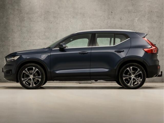 Volvo XC40 1.5 T5 Twin Engine Inscription 211Pk Automaat (APPLE CARPLAY, BRUIN LEDER, MEMORY SEATS, STUUR/STOELVERWARMING, ZWART HEMEL, CAMERA, TREKHAAK, KEYLESS, ELEK ACHTERKLEP, NIEUWSTAAT)