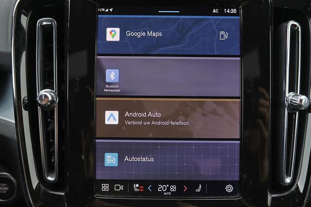 Volvo XC40 B3 Plus Dark - IntelliSafe Assist & Surround - 360º Camera - Harman/Kardon audio - Adaptieve LED koplampen - Verwarmde voorstoelen & stuur - Parkeersensoren voor & achter - Elektr. bedienb. voorstoelen met geheugen links - Draadloze tel. lader - Extra get