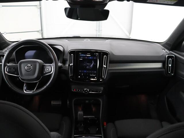 Volvo XC40 Recharge Core | SOH 95% | Stoel & stuurverwarming | Trekhaak | Camera | Carplay | Navigatie | Parkeerhulp | Full LED