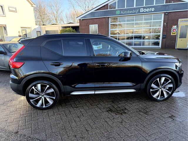 Volvo XC40 Recharge P8 AWD R-Design SOH 92.3%, Panoramadak, Camera, 20''Lmv