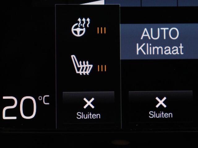 Volvo XC40 1.5 T4 Recharge R Design Expression | Leder | Trekhaak | Stoel & Stuurverwarming | Adaptive cruise | Carplay | Camera | Navigatie | Keyless | PHEV | Plug In