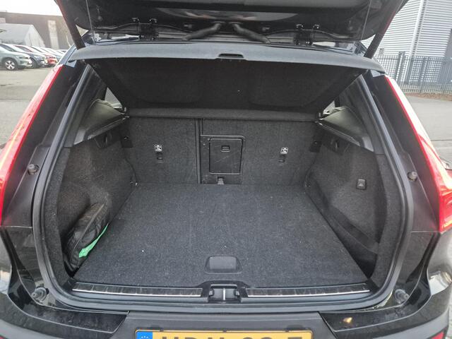 Volvo XC40 1.5 T5 Recharge R-Design Trekhaak/BLIS/Carplay etc.