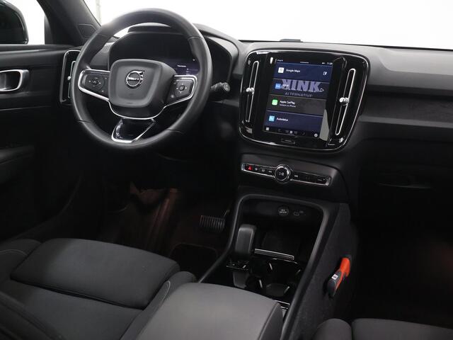 Volvo XC40 Recharge Core | Trekhaak | Navigatie | Parkeercamera | Stoelverwarming | Cruise Control Adaptief |