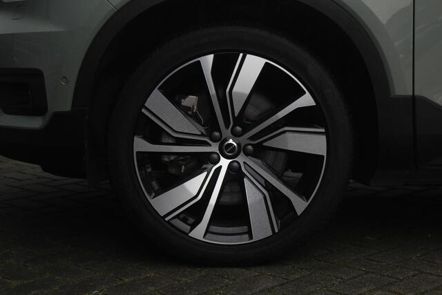 Volvo XC40 Recharge Twin Plus | Pano | Trekhaak
