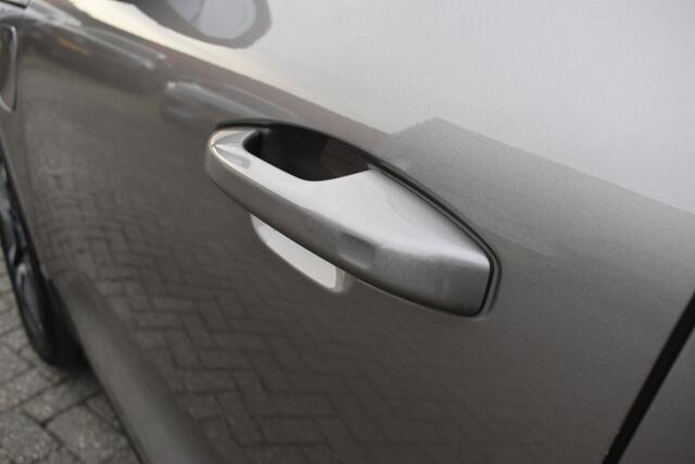 Volvo XC40 T5 262PK Automaat Recharge Bus. Pro | Carplay | ACC | 360 Camera | Panodak | Blis | Harman/Kardon | Keyless