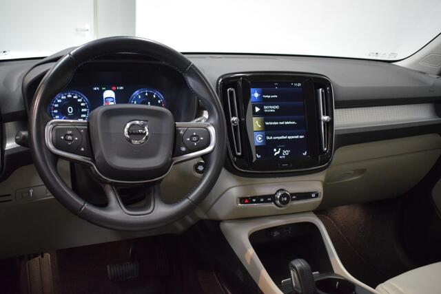 Volvo XC40 2.0 T4 190pk AUT8 Momentum Trekhaak 1800kg/ Leer/ Stoelverw./ Camera/ Adapt. Cruise