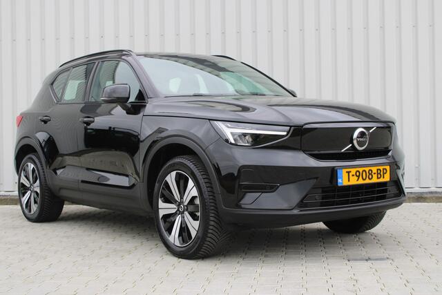 Volvo XC40 Recharge Core 70 kWh | Incl. 12 maanden garantie | SOH 92% | Cruise control | Climate control | Apple CarPlay | Achteruitrij camera | LED koplampen | LM 19'' | Parkeersensoren | Dealer onderhouden |