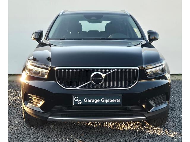 Volvo XC40 1.5 T4 Recharge Inscription Expression Park Assist Pack - Climate Pack - Navigation Pack - Camera achter - 1800 KG Trekgewicht.