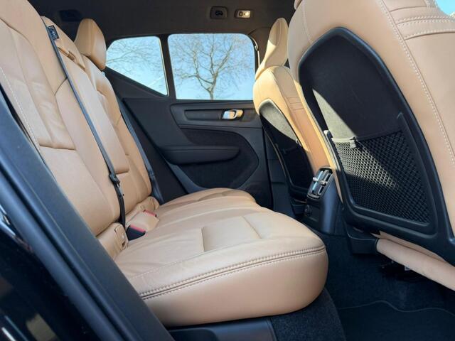 Volvo XC40 1.5 T5 RECHARGE INSCRIPTION, LED, Leder, Pano, HenK