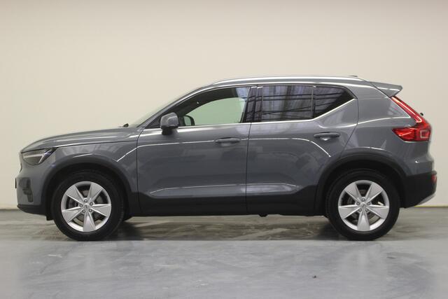 Volvo XC40 2.0 B3 Plus Bright | Rijklaarprijs | Trekhaak | All-Season banden |