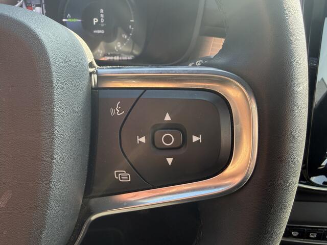 Volvo XC40 1.5 T4 Plug-in hybrid Plus Dark