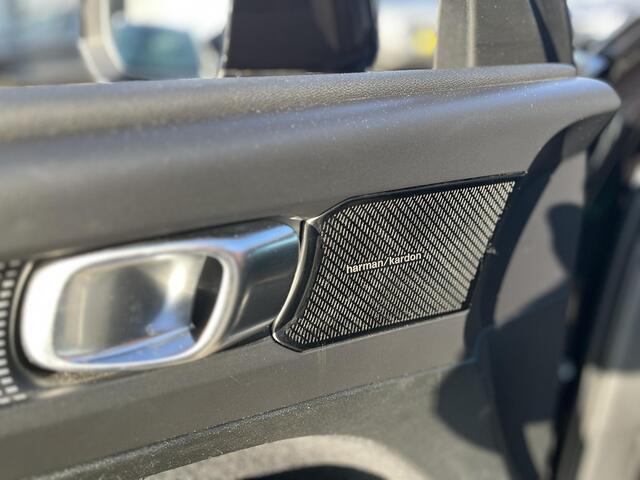 Volvo XC40 T5 Recharge Inscription | Panoramadak | 360 Camera | Harman / Kardon | Trekhaak |