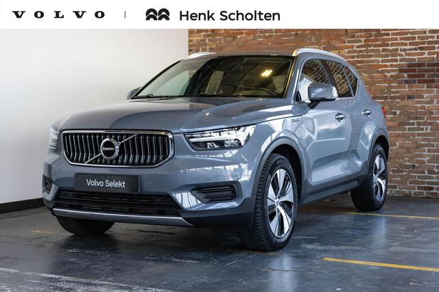 Volvo XC40 T4 Recharge Inscription Expression | Parkeersensoren voor en achter | Parkeercamera | Volvo on Call | Navigatie | 4-Seizoenenbanden | Sensus Connect met High Performance Audio | Climate Control | Cruise Control