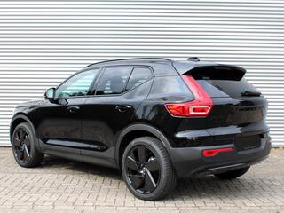 volvo-xc40-2.0-b4-plus-black-editio