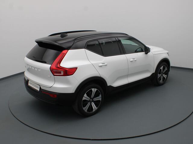 Volvo XC40 Recharge Plus Camera | Cruise | Navi | Parkeersens. v+a | Stoel-/stuurverw.